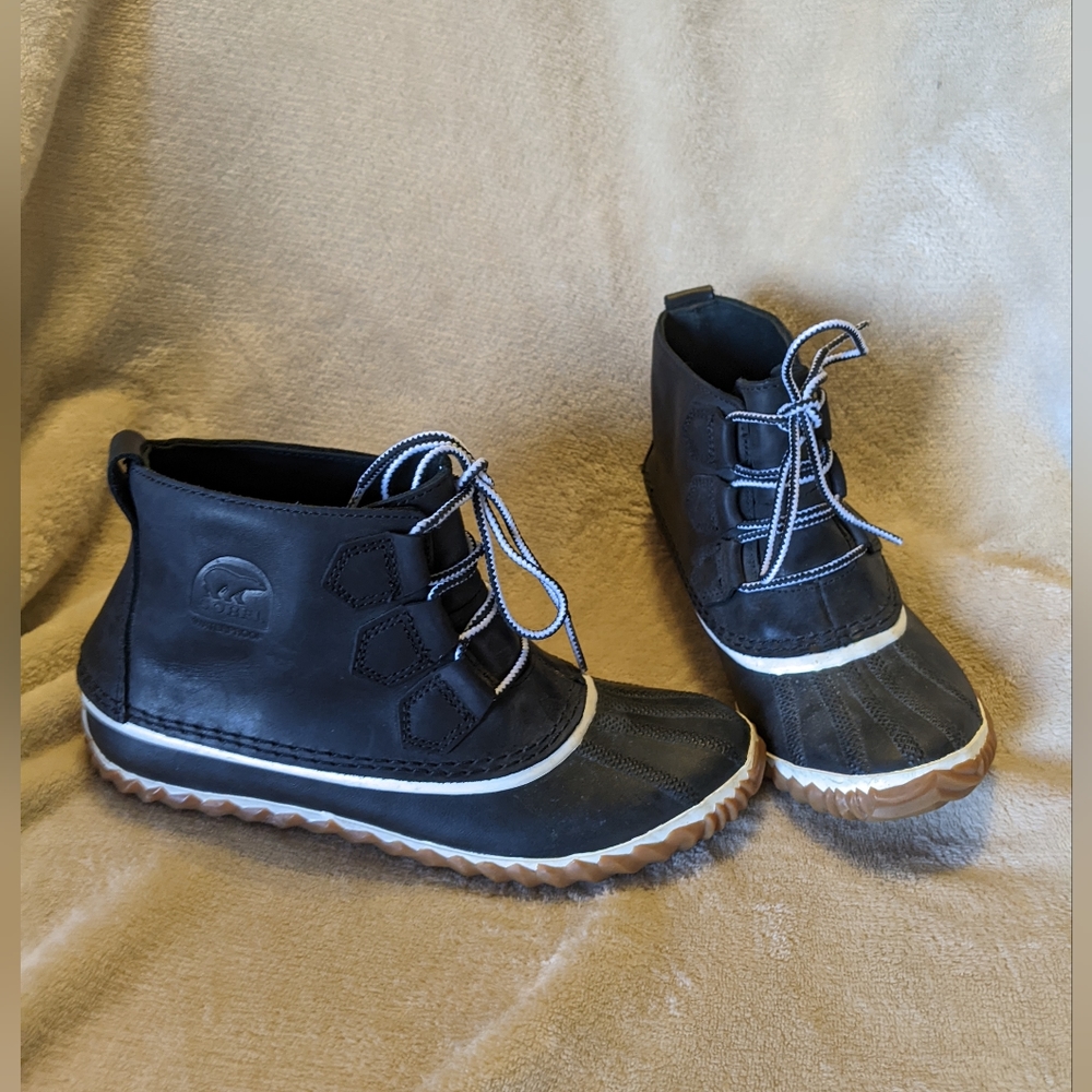 SOREL Out and About Boots